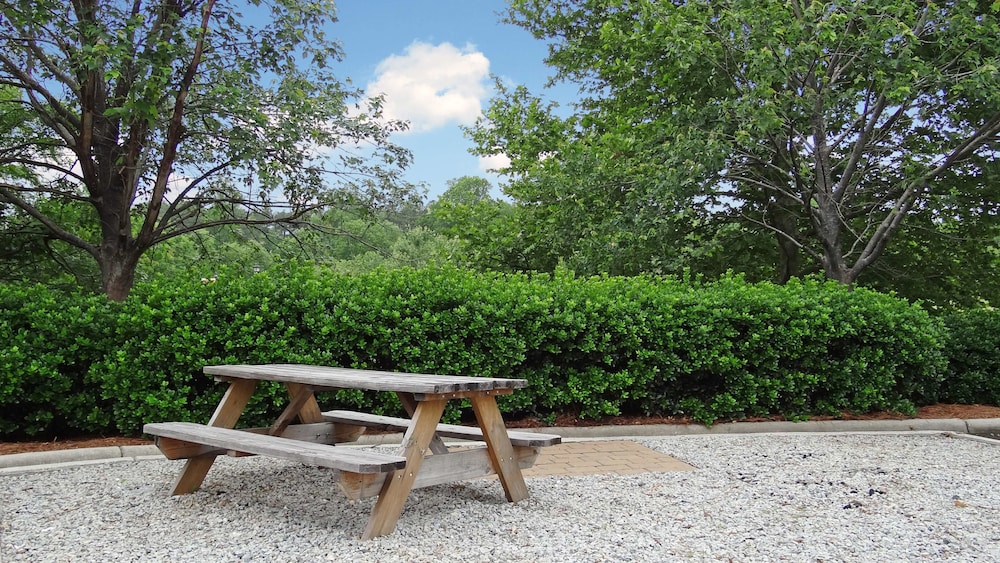 extended stay america select suites raleigh rdu airport