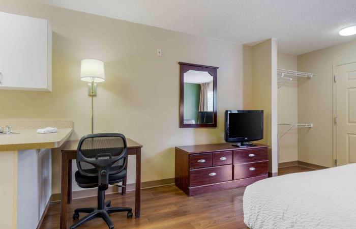 extended stay america select suites raleigh rdu airport
