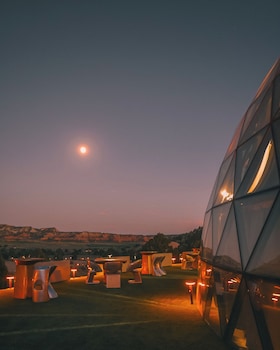 Clear Sky Resorts- Bryce Canyon Unique Stargazing Domes,,4 star