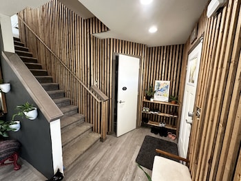 Central Tacoma Homestay -Private Room-,1511 S Washington St,5 star