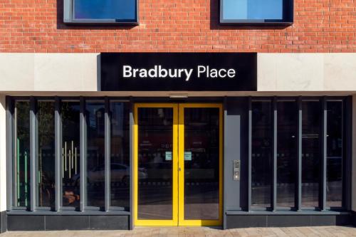 bradbury place