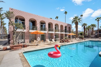 Palm Desert Suites,,2 star