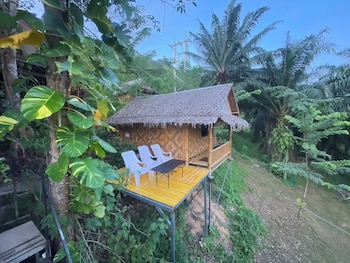 amornkeeree khao sok camping