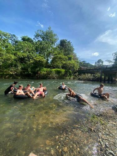amornkeeree khao sok camping