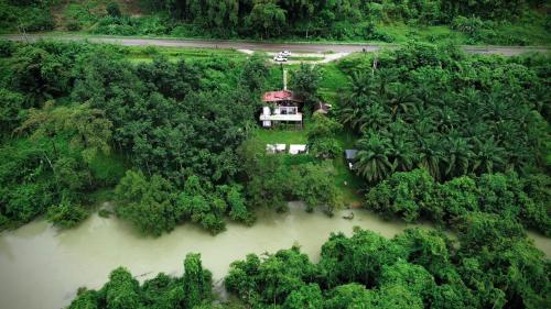amornkeeree khao sok camping