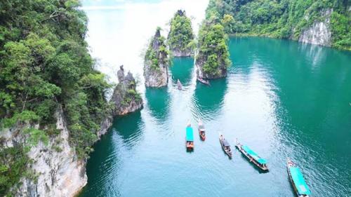 amornkeeree khao sok camping
