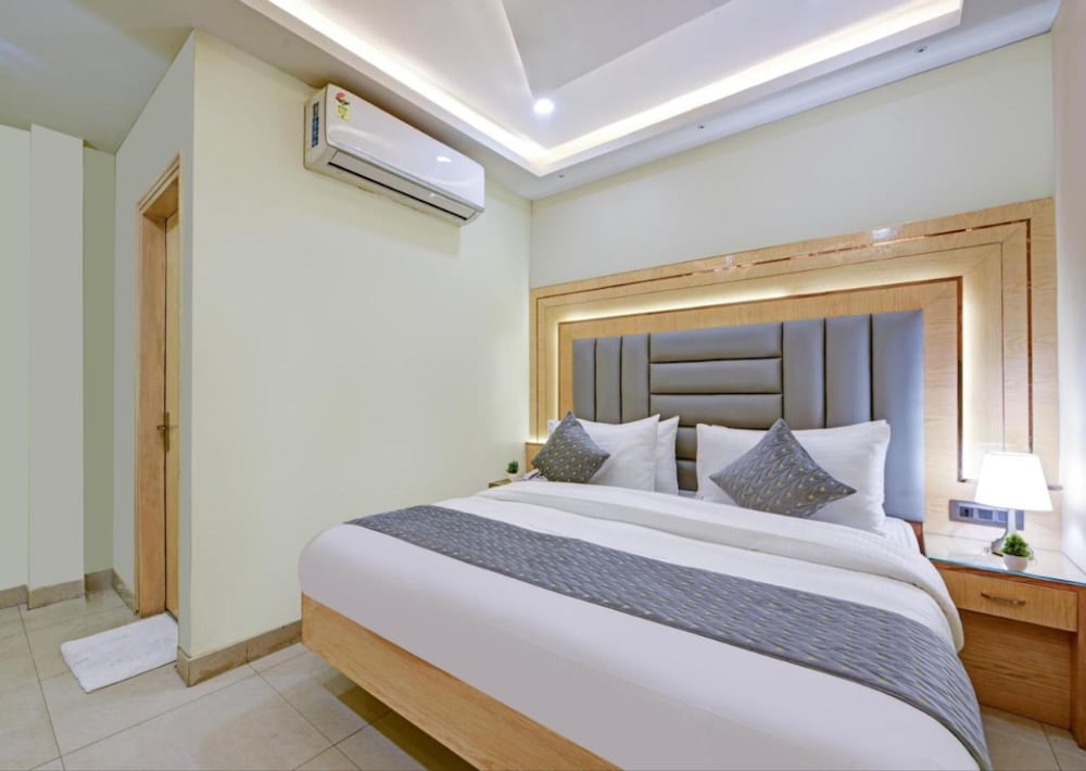 the bella vista travelers choice awarded