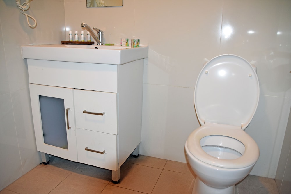 grand melanesian hotel