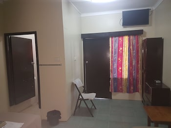 grand melanesian hotel