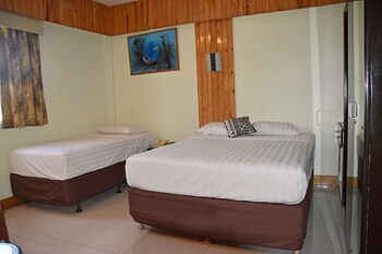 grand melanesian hotel