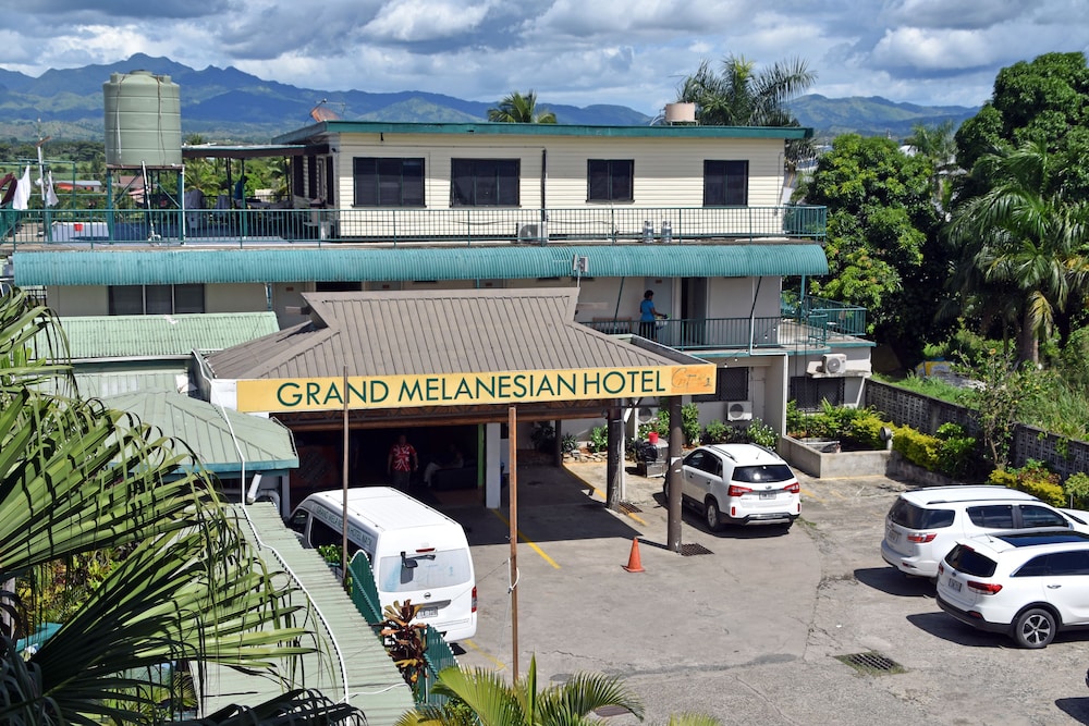 grand melanesian hotel