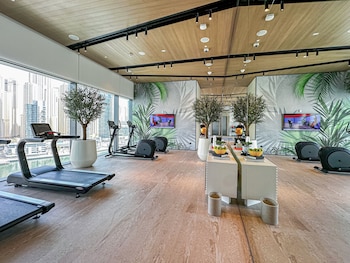 Modern 2Br Highfloor Haven - Vida Marina,,5 star