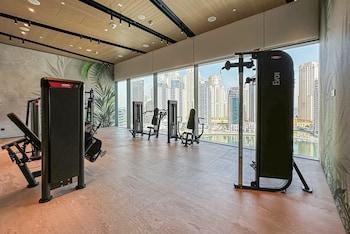 Modern 2Br Highfloor Haven - Vida Marina,,5 star