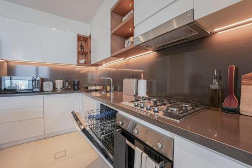 modern 2br highfloor haven vida marina