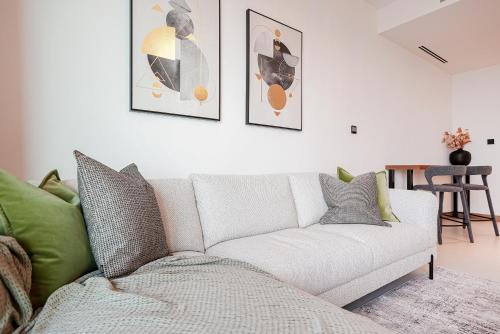 modern 2br highfloor haven vida marina