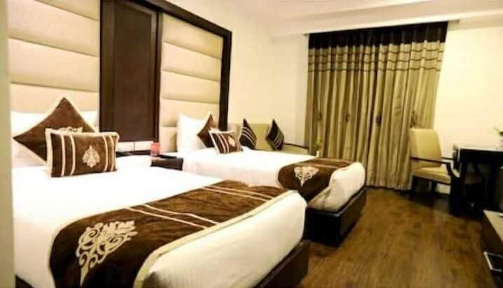 hotel pitrashish pride delhi igi airport