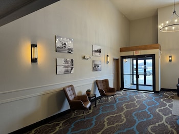 Crossroads Hotel,,2 star