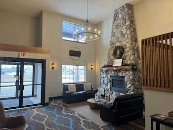Crossroads Hotel,,2 star