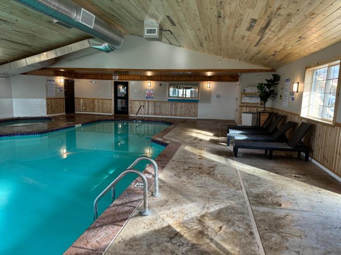 crossroads hotel
