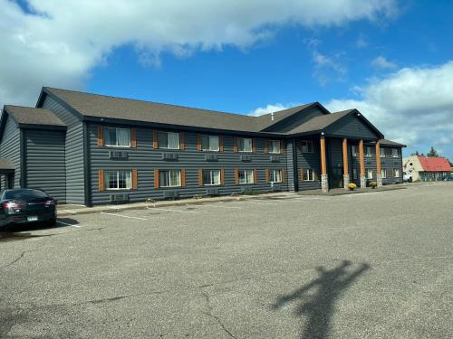 crossroads hotel