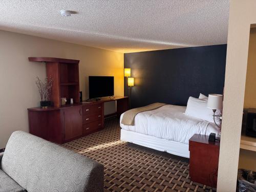 crossroads hotel