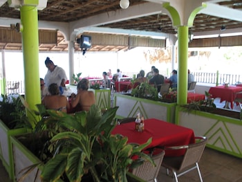 Fun Holiday Beach Resort,Negril>>Jamaica,3 star