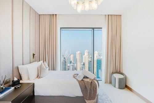 new luxe 3br vida marina great views