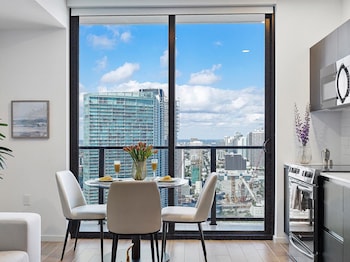 Miami Vacation Rentals - Downtown,,5 star