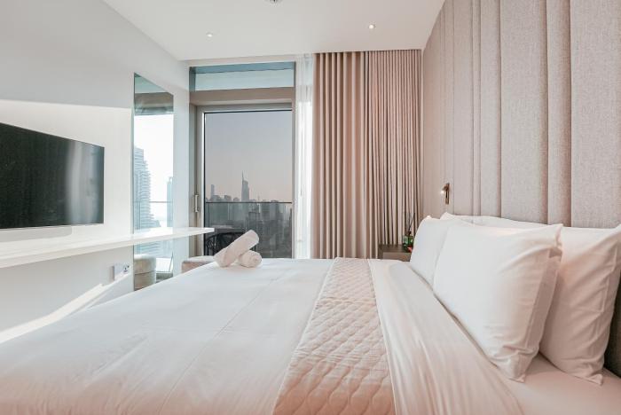 luxe living spacious 2br marina gate