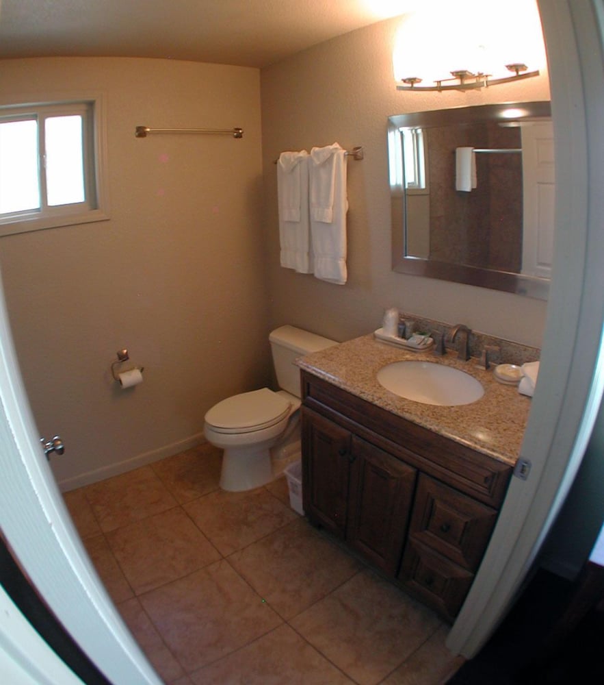 lucia lodge