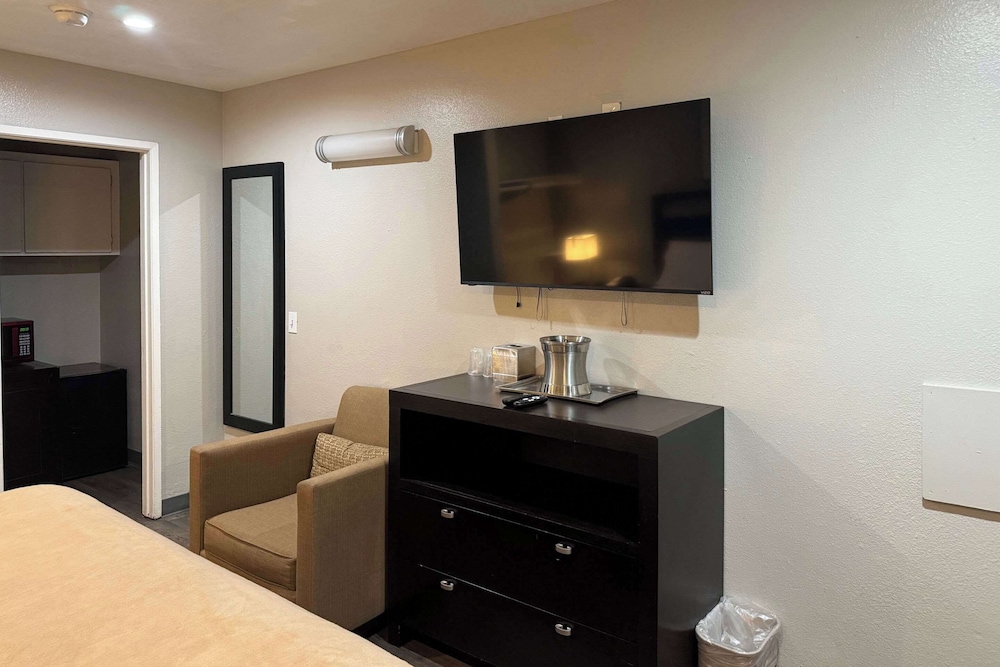 rodeway inn el cajon san diego east