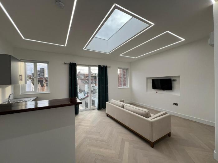 luxurious london studios