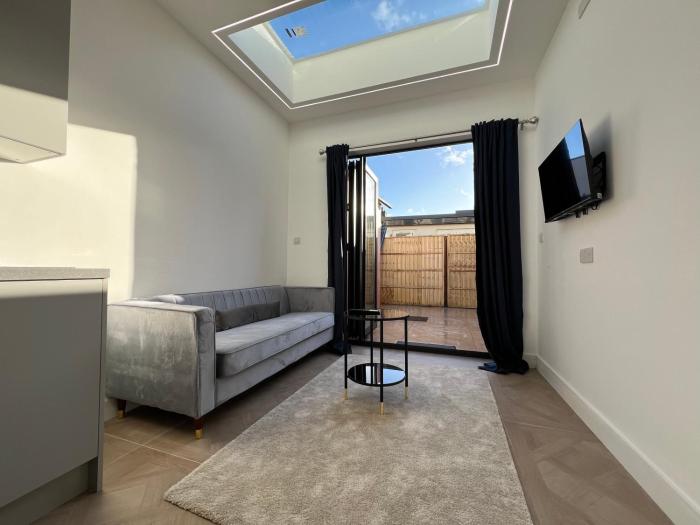 luxurious london studios