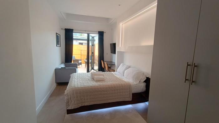 luxurious london studios