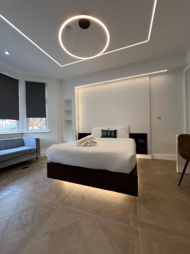 luxurious london studios