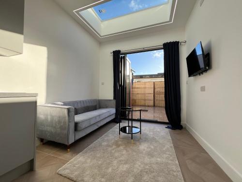 luxurious london studios