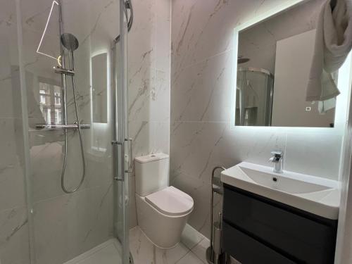 luxurious london studios