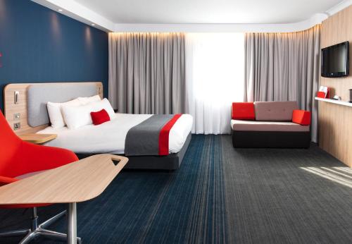 holiday inn express london luton airport by ihg