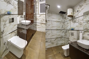 lime wood stay near huda city centre