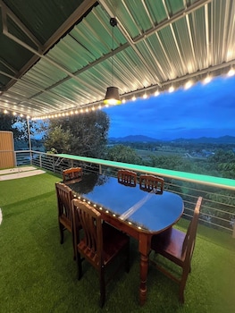 Bangmara Hill,,3 star