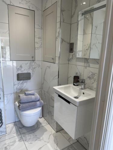 beautiful 1 bed studio in bourne end