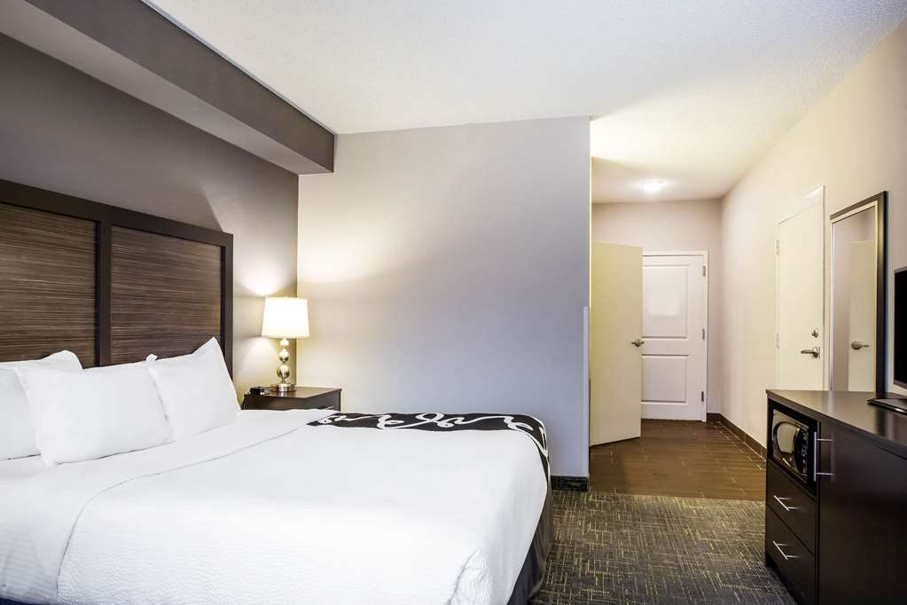 la quinta inn suites lynchburg at liberty univ