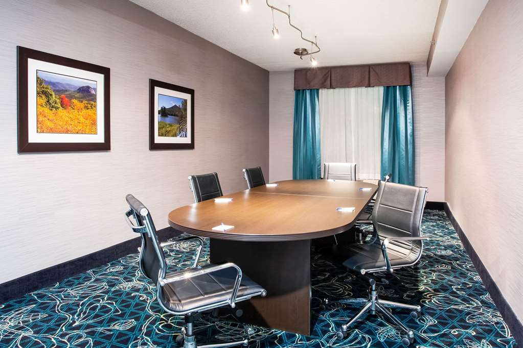 la quinta inn suites lynchburg at liberty univ