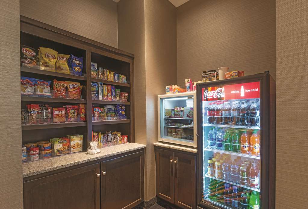 la quinta inn suites lynchburg at liberty univ