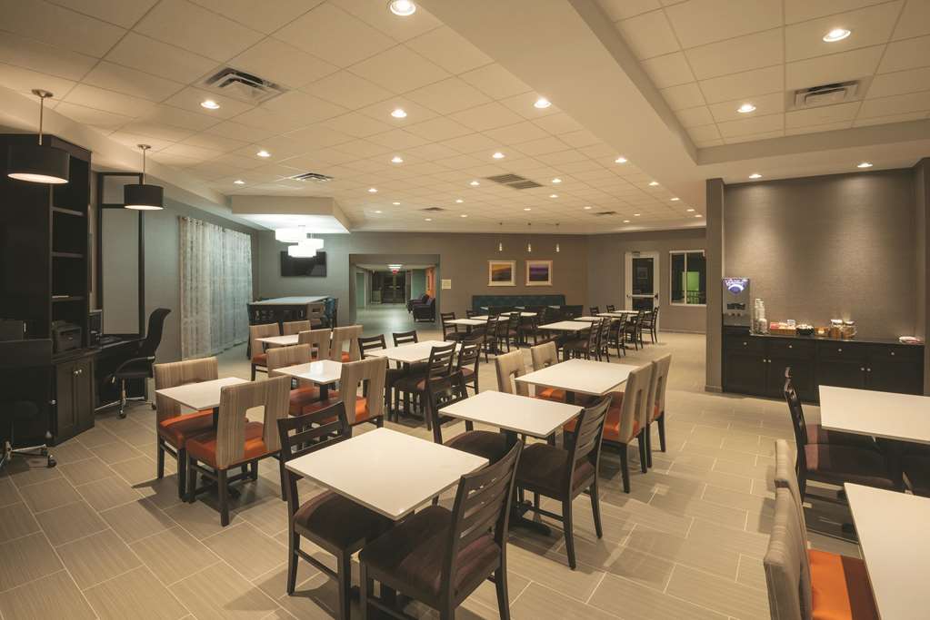 la quinta inn suites lynchburg at liberty univ