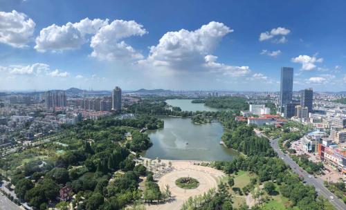 maanshan haiwaihai crown hotel