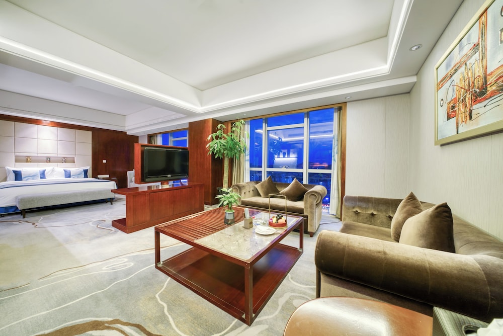 maanshan haiwaihai crown hotel