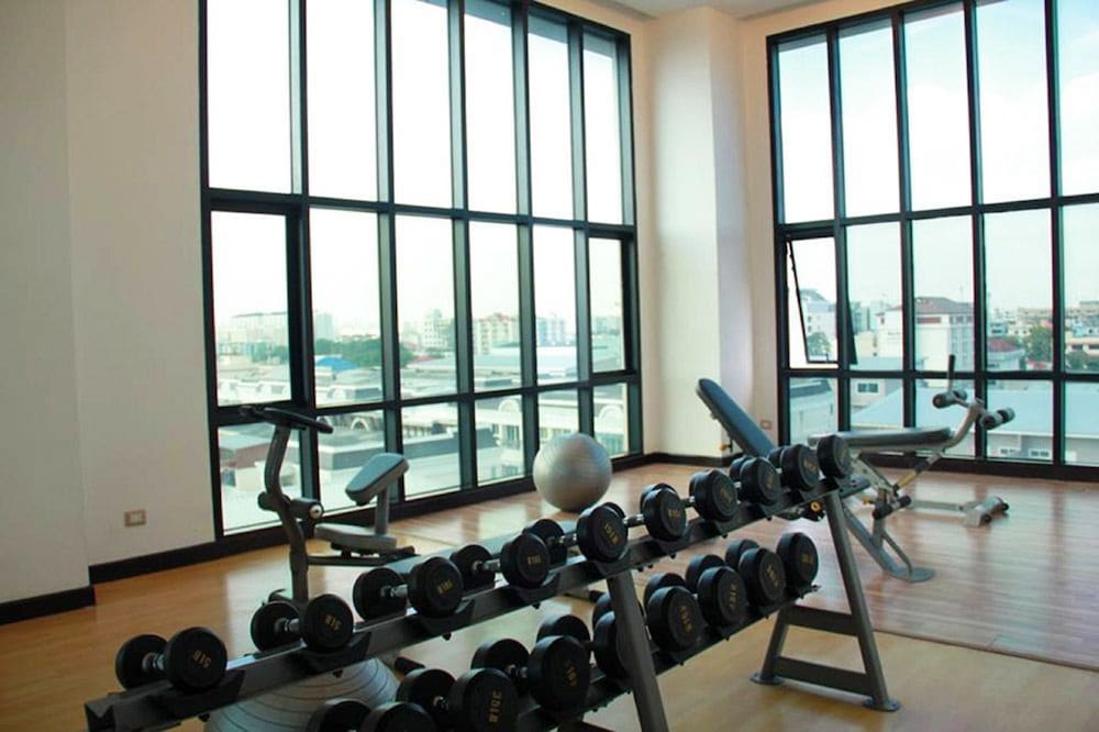 lumen bangkok srinakarin