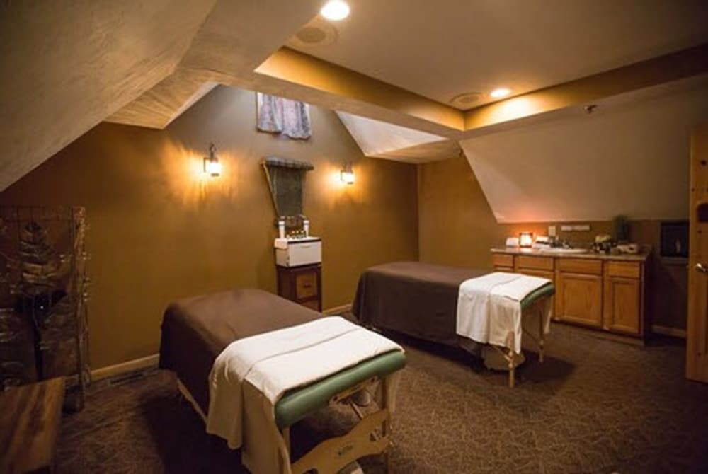 lumen bangkok srinakarin