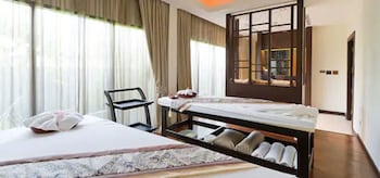 lumen bangkok srinakarin